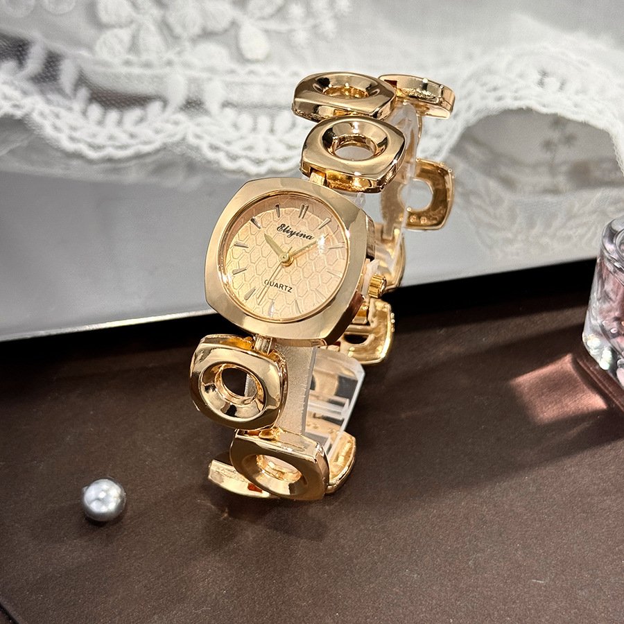 New irregular-shaped bracelet watch, niche, high-end, light luxury