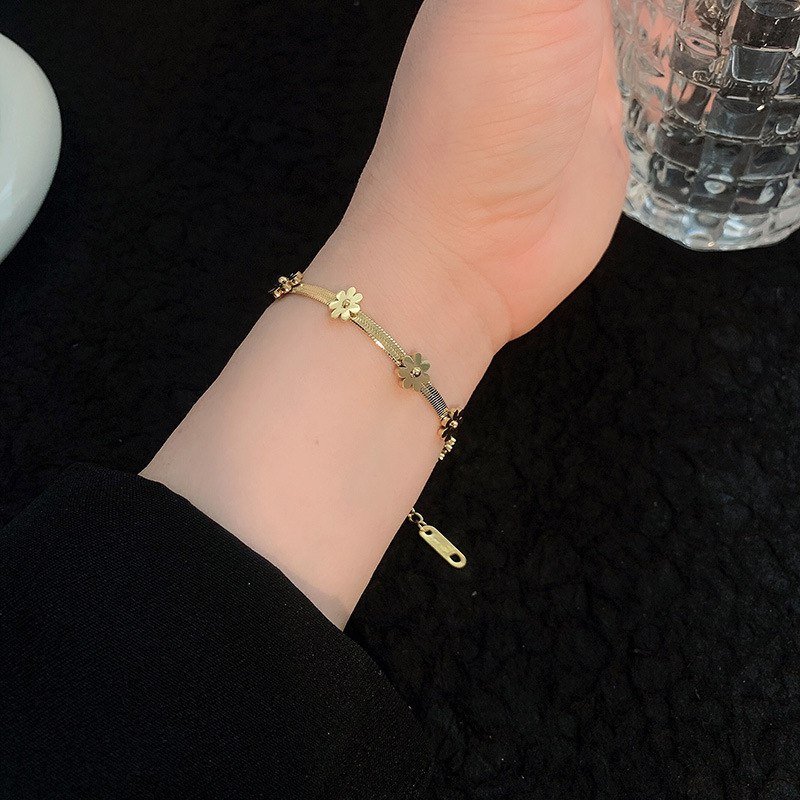 SS Daisy Bracelet# 1