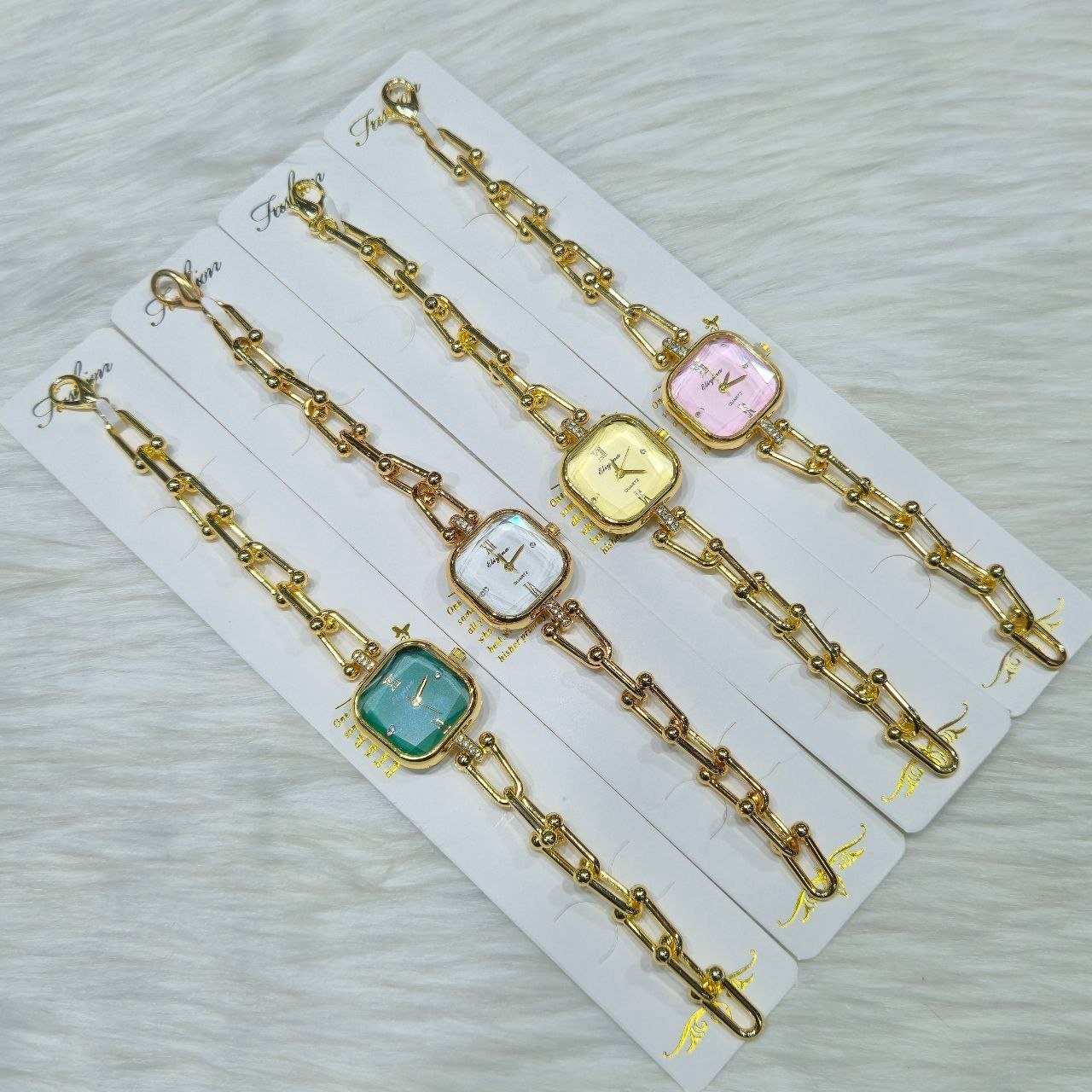 Watch Chain bracelet Glass Quartz Dial Gold